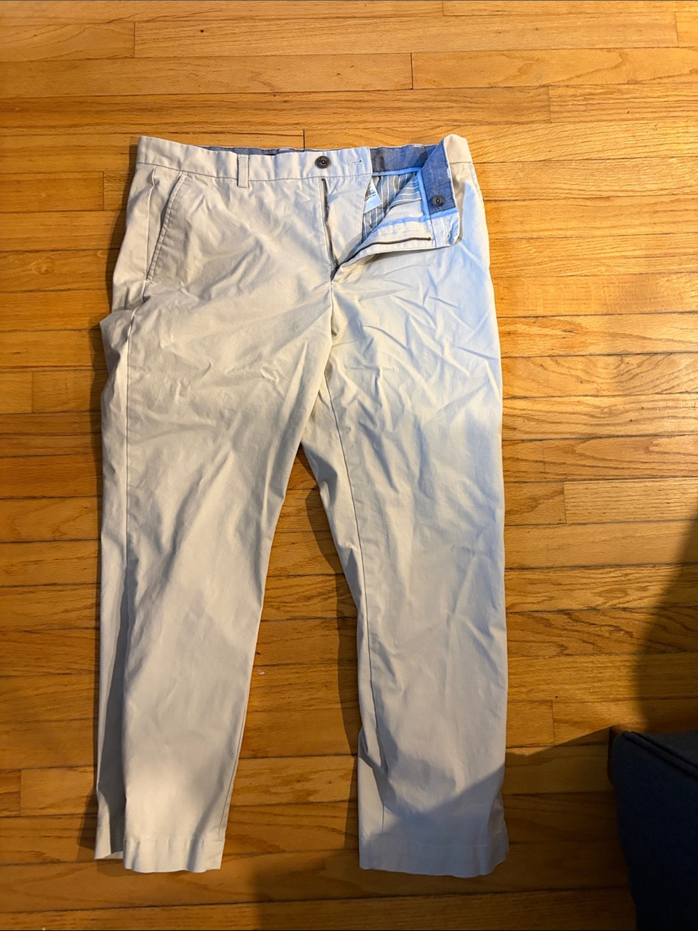 Banana Republic Men's Light Khaki Chinos